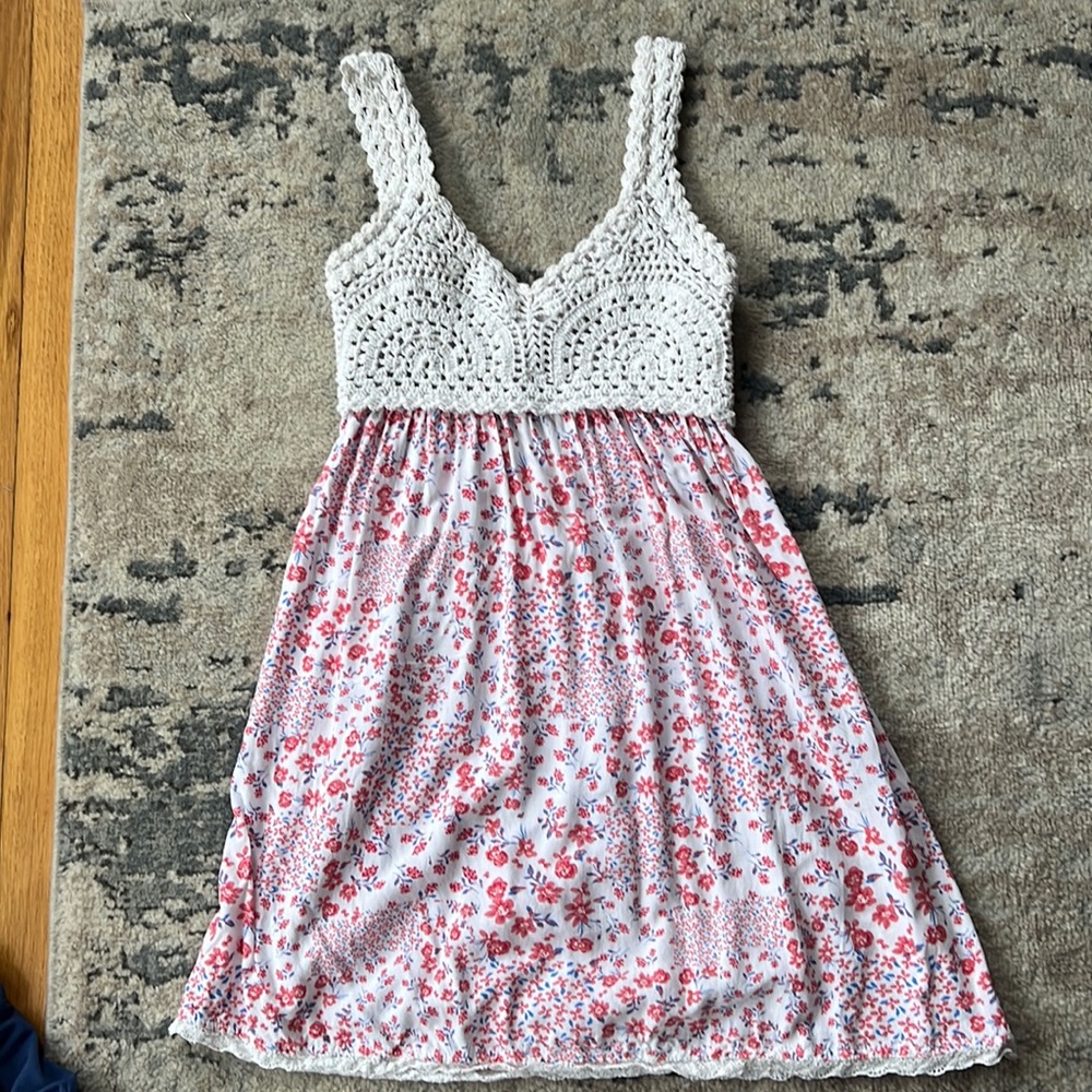 Jessica Simpson sundress